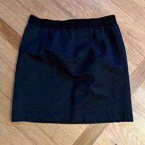Ladies Size Large Yessica Chic Black Mini Skirt  Business or Casual GUC